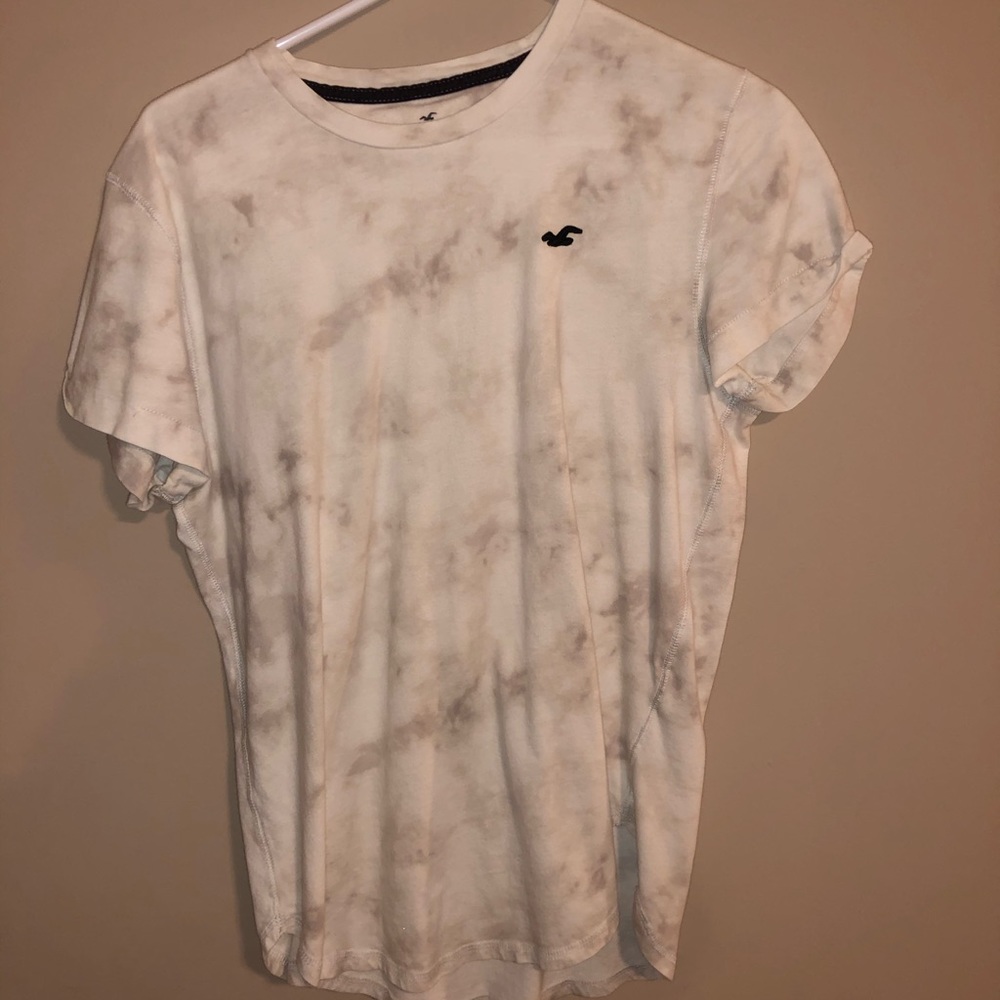 Holister tee shirt